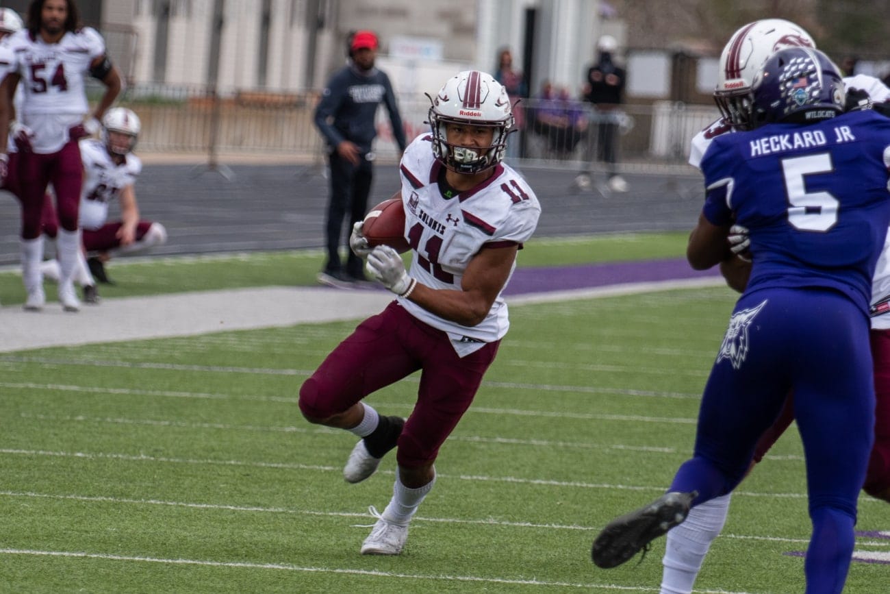 SIU's Avante Cox
