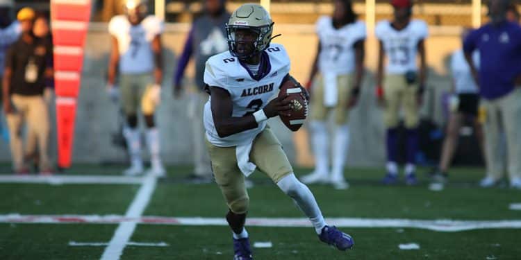 Week 4 Deacon Jones Trophy Contenders List