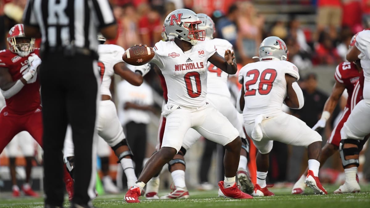 Lindsey Scott Jr. QB Nicholls