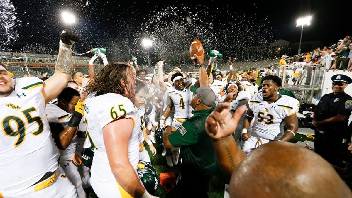 William & Mary beats Charlotte