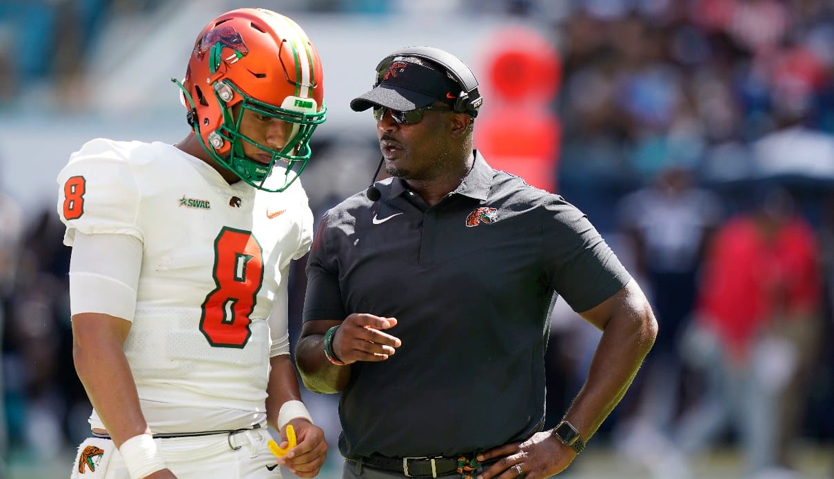 Florida A&M head coach Willie Simmons
