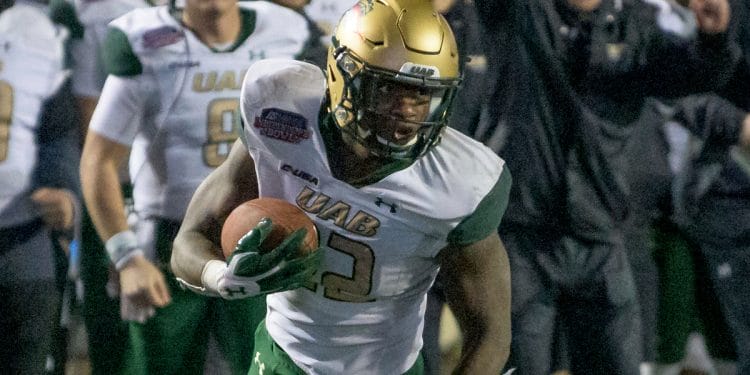 UAB running back DeWayne McBride