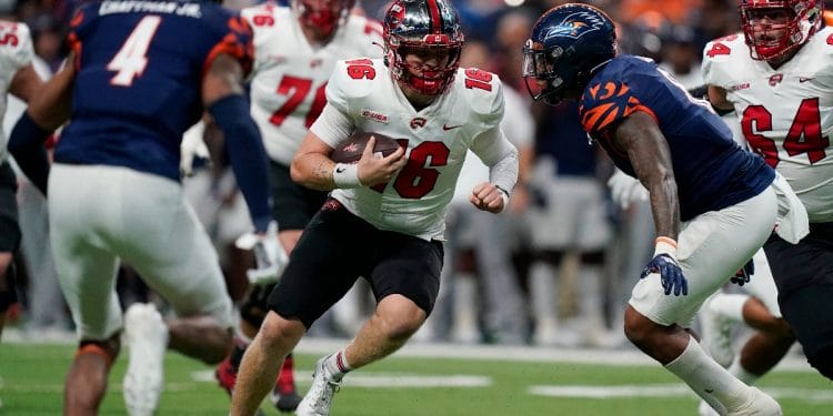 Western Kentucky quarterback Austin Reed