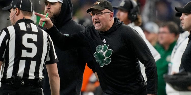 Ohio head coach Tim Albin