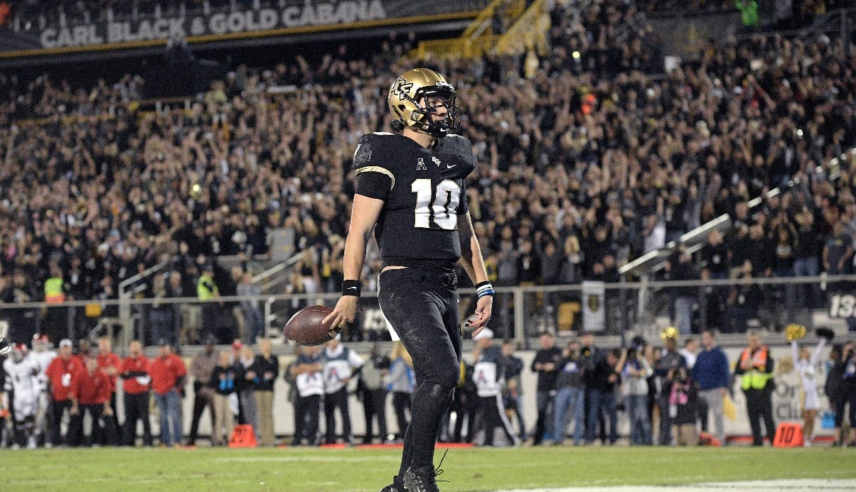 UCF beats East Carolina on Hail Mary, 32-30