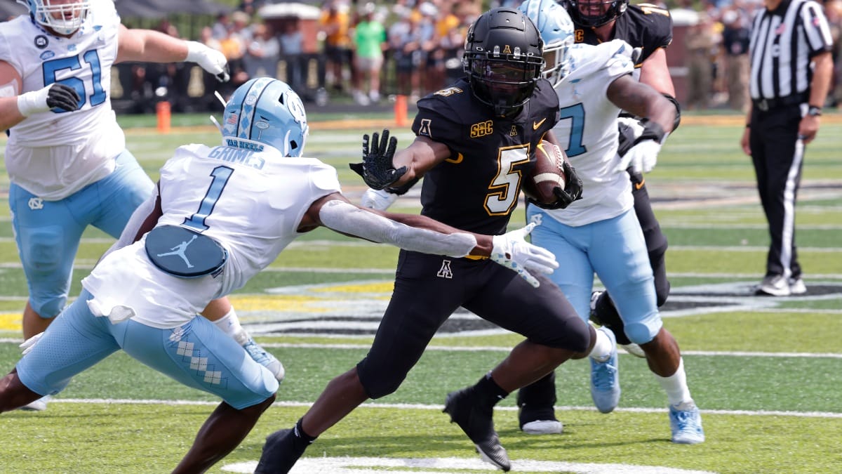 Appalachian State Mountaineers running back Nate Noel