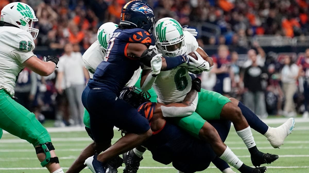 North Texas running back Ikaika Ragsdale