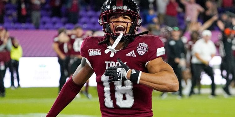 Troy cornerback Reddy Steward