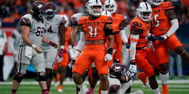 UTSA linebacker Trey Moore