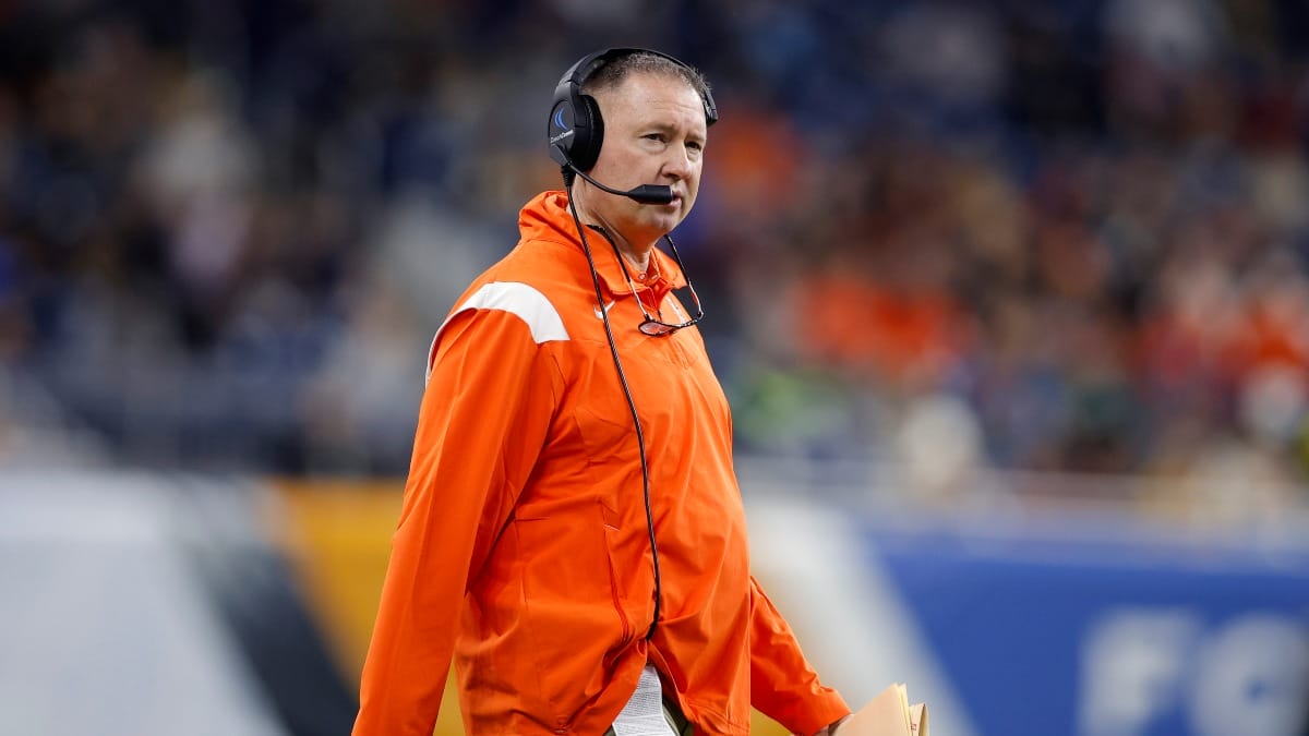 Bowling Green coach Scot Loeffler