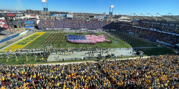 Fcs National Championship Host Site And Attendance History Hero Sports 6569