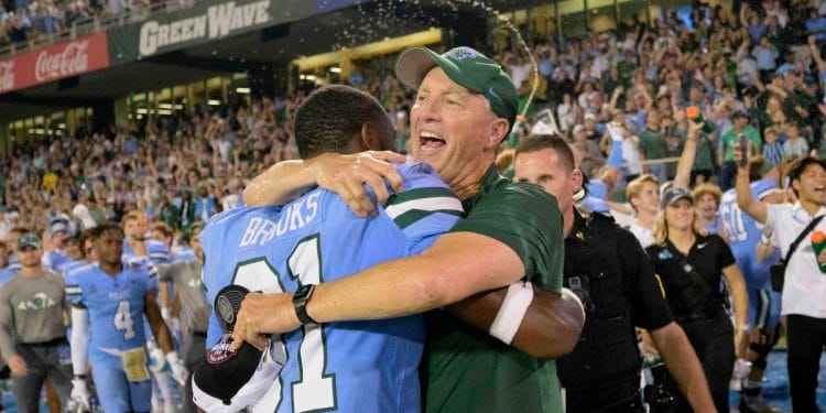 Tulane head coach Willie Fritz