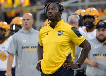 Kent State head coach Kenni Burns