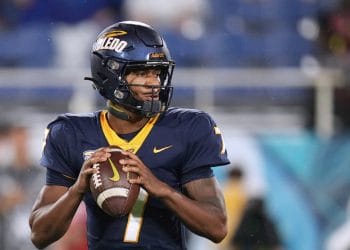 Toledo quarterback Dequan Finn