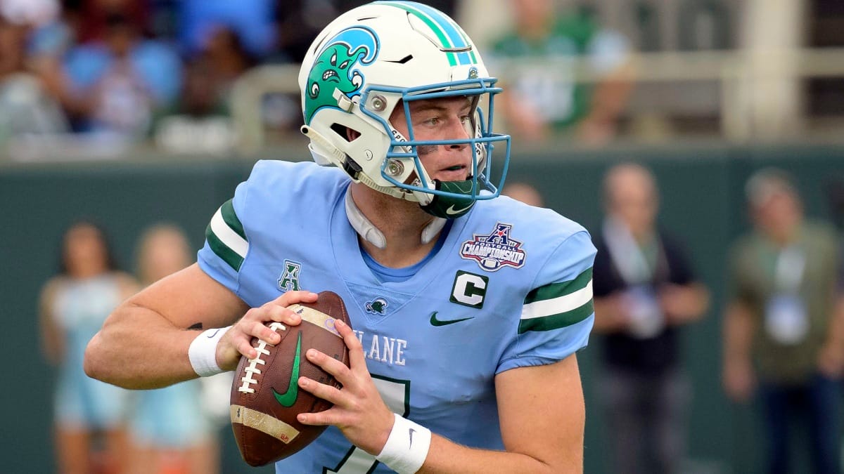 Tulane quarterback Michael Pratt