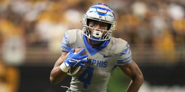 Memphis running back Blake Watson