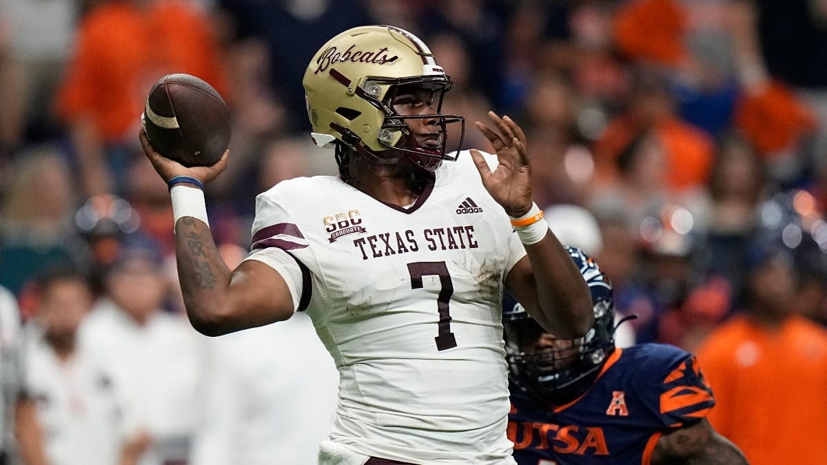 Texas State quarterback TJ Finley