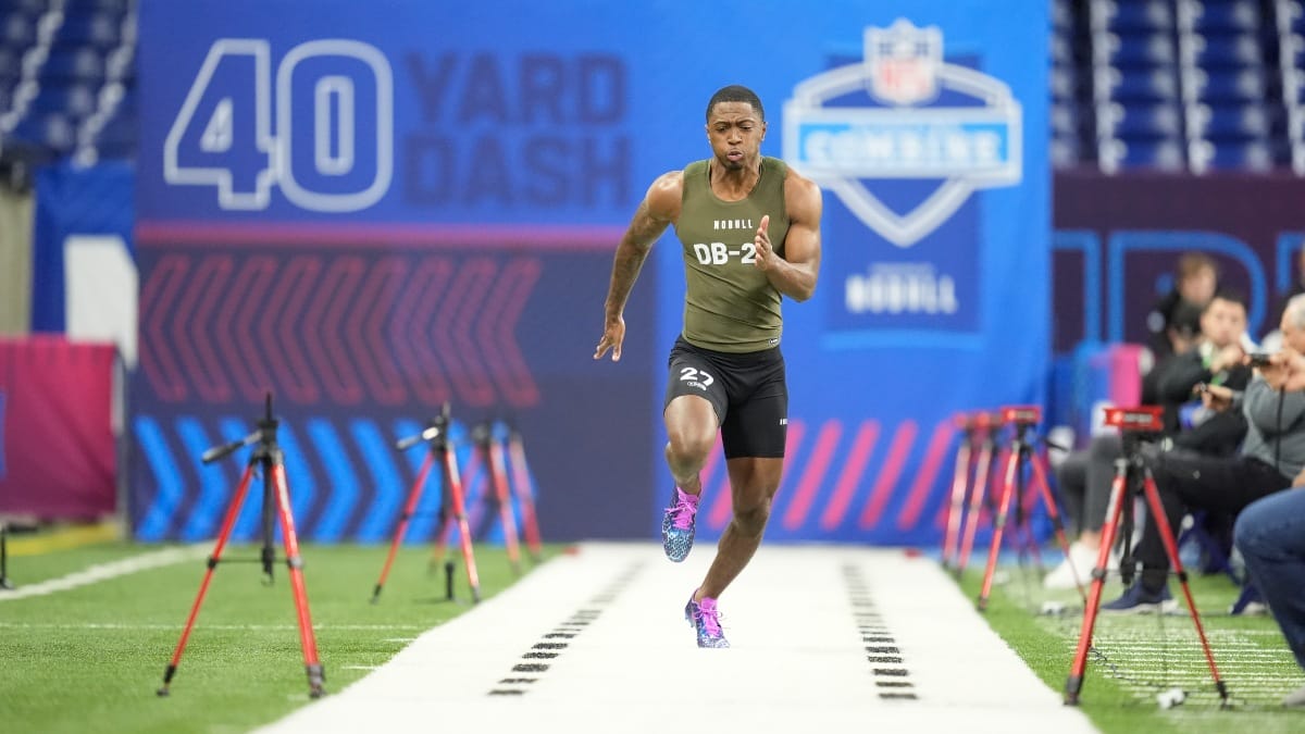 Toledo defensive back Quinyon Mitchell