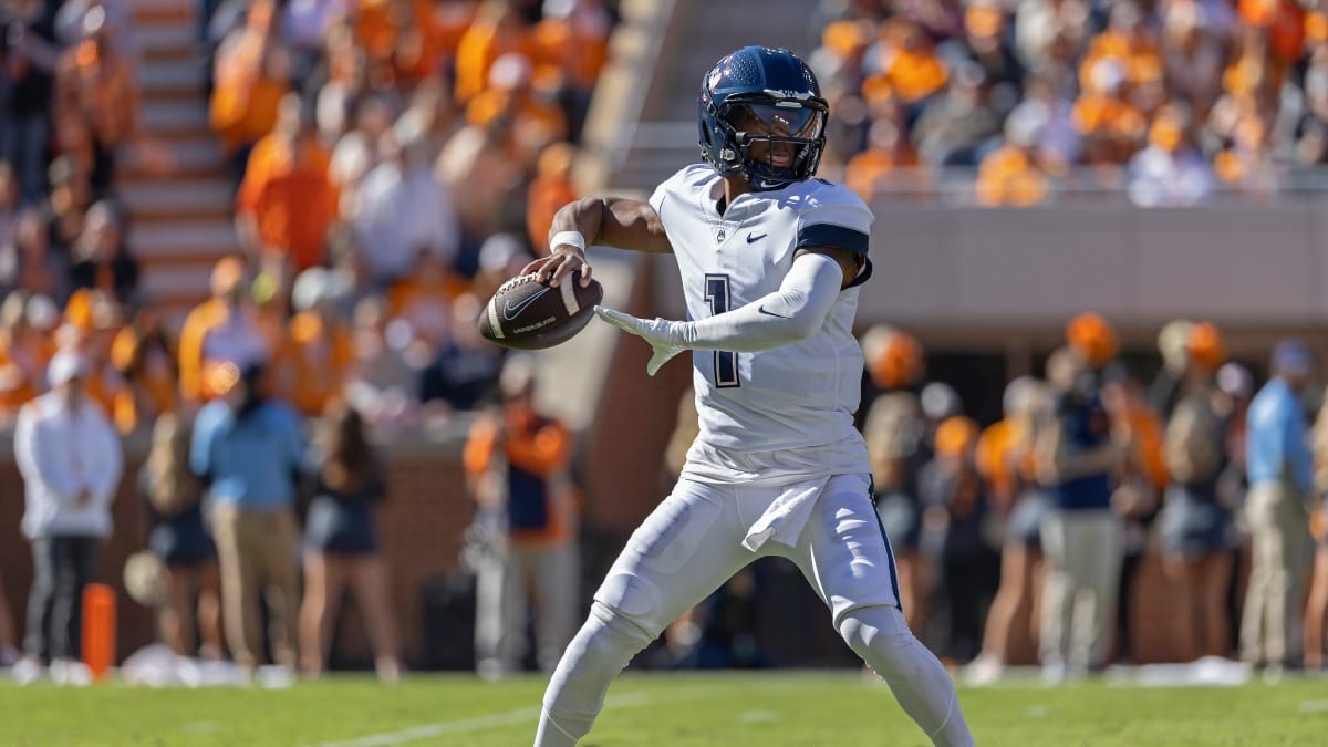 UConn quarterback Ta'Quan Roberson