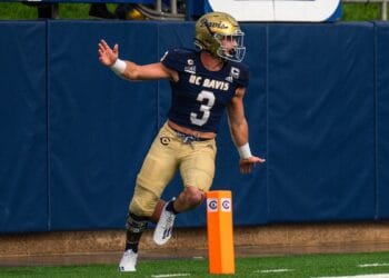 Lan Larison, UC Davis