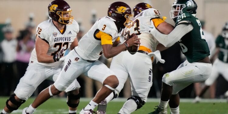 Central Michigan quarterback Bert Emanuel Jr