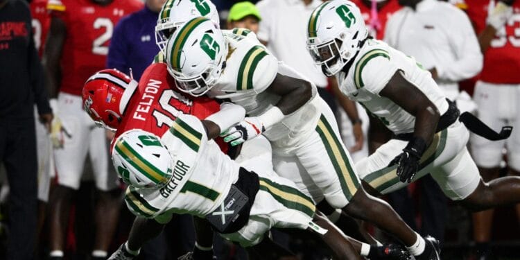 Charlotte defensive back Dontae Balfour