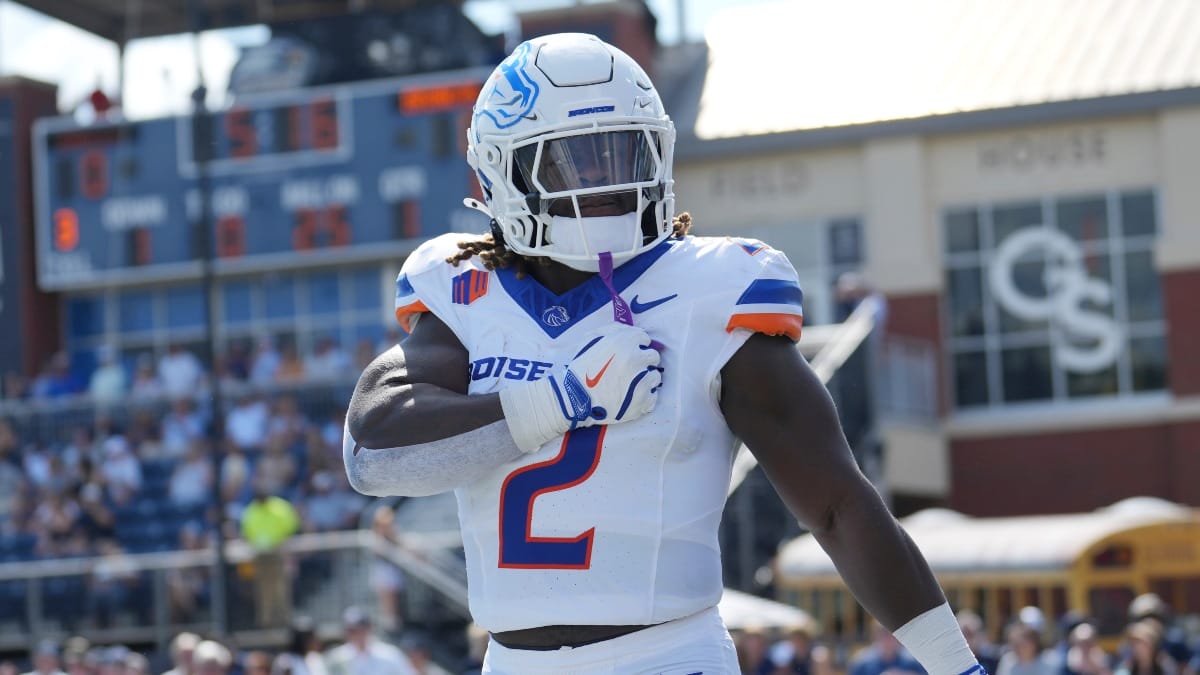 Fiesta Bowl & College Football Playoff: 'Elite Savage' Ashton Jeanty of  Boise State On The Verge Of History - HERO Sports