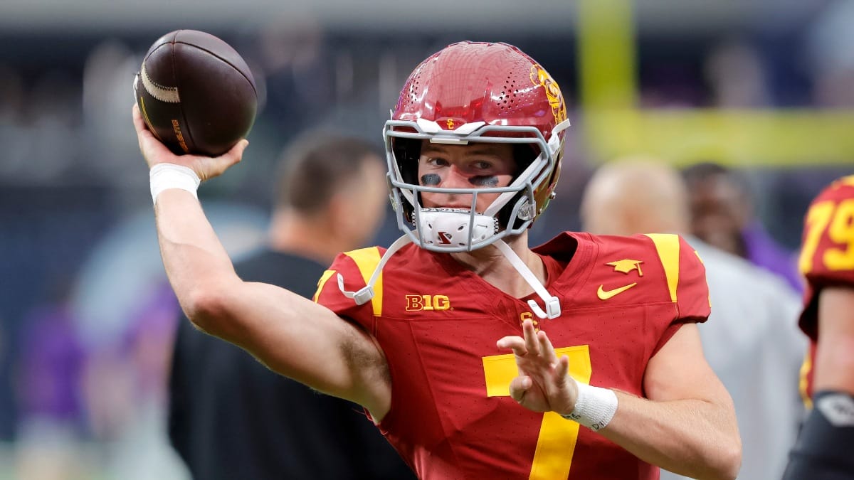 Southern California quarterback Miller Moss
