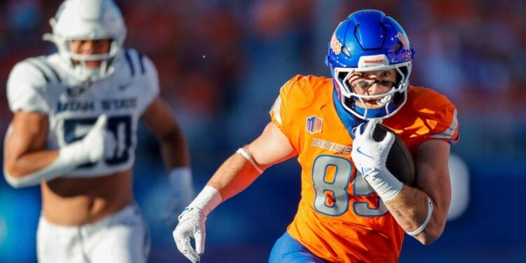 Boise State tight end Matt Lauter