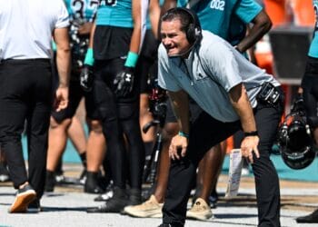 Coastal Carolina HC Tim Beck