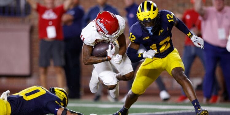 Fresno State wide receiver Raylen Sharpe