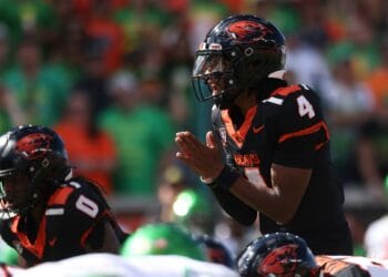 Oregon State quarterback Gevani McCoy