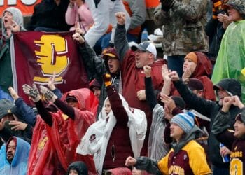 Central Michigan fans