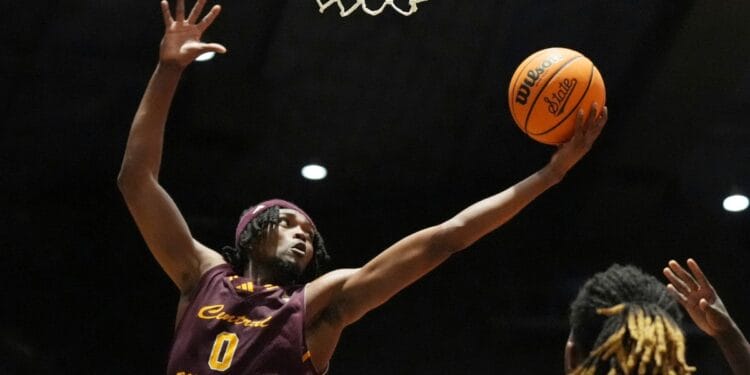 Central Michigan guard Jakobi Heady