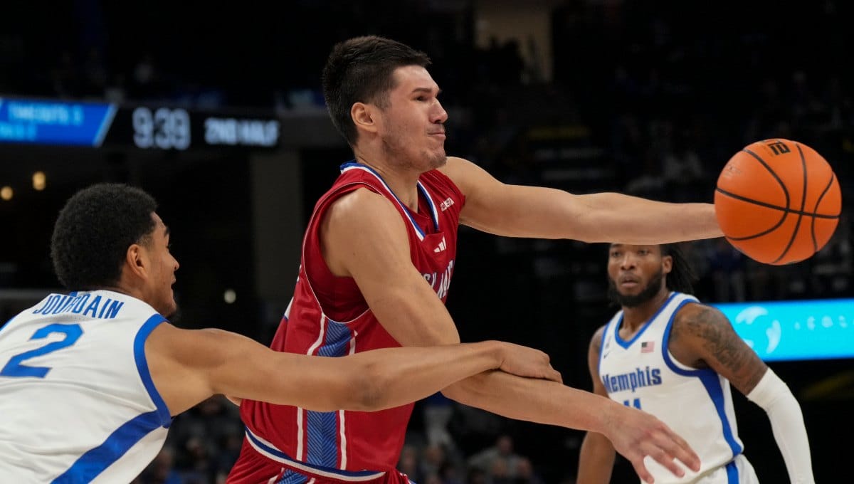 Louisiana Tech forward Daniel Batcho