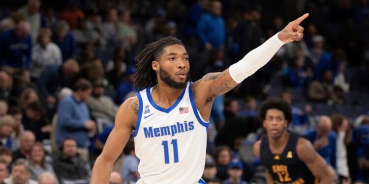 Memphis guard Tyrese Hunter