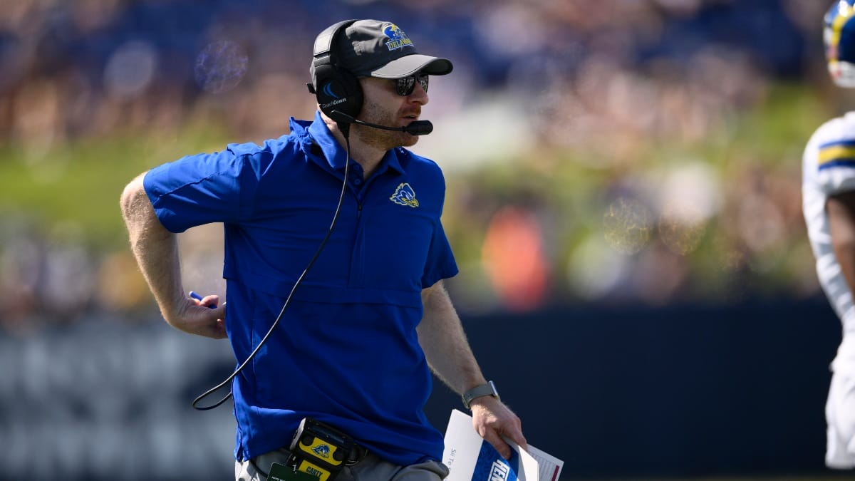 Delaware head coach Ryan Carty