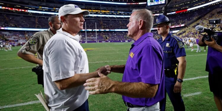 South Alabama head coach Major Applewhite