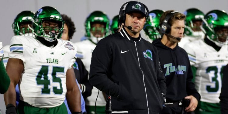 Tulane head coach Jon Sumrall