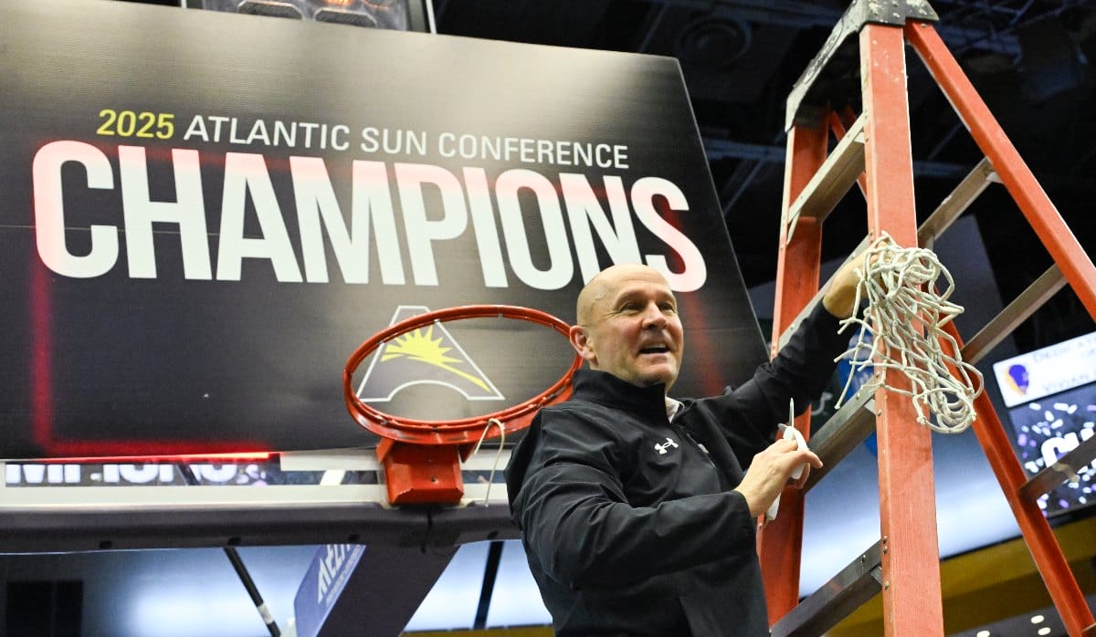 Lipscomb coach Lennie Acuff