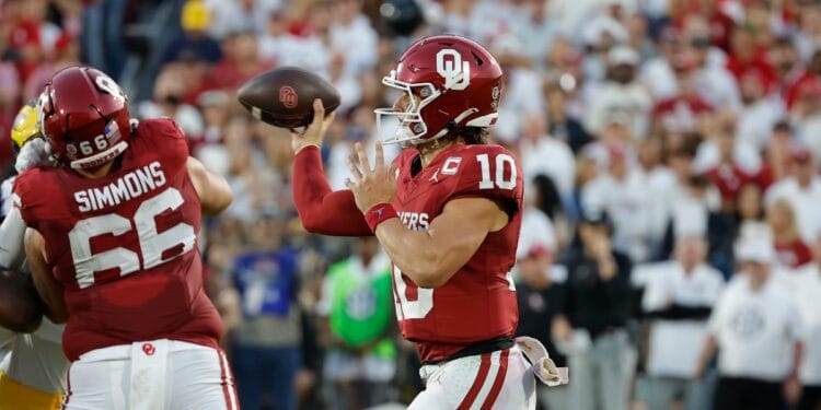 Oklahoma quarterback John Mateer
