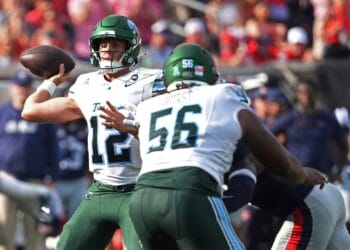 Tulane quarterback Jake Retzlaff