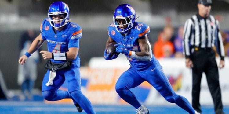 Boise State running back Dylan Riley and quarterback Maddux Madsen
