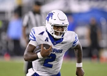 Memphis QB Brendon Lewis