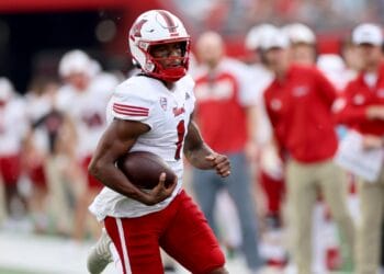 Miami (OH) QB Dequan Finn