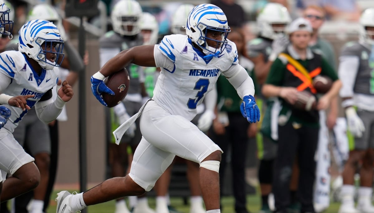 Memphis linebacker Sam Brumfield