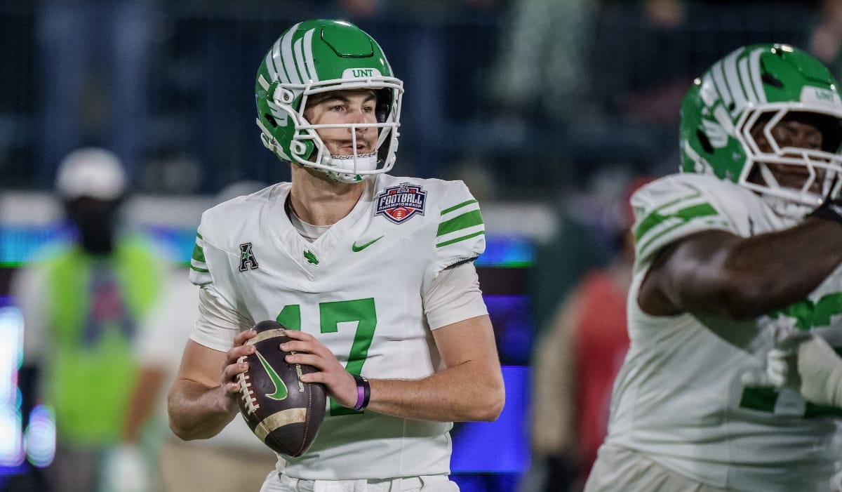 North Texas quarterback Drew Mestemaker