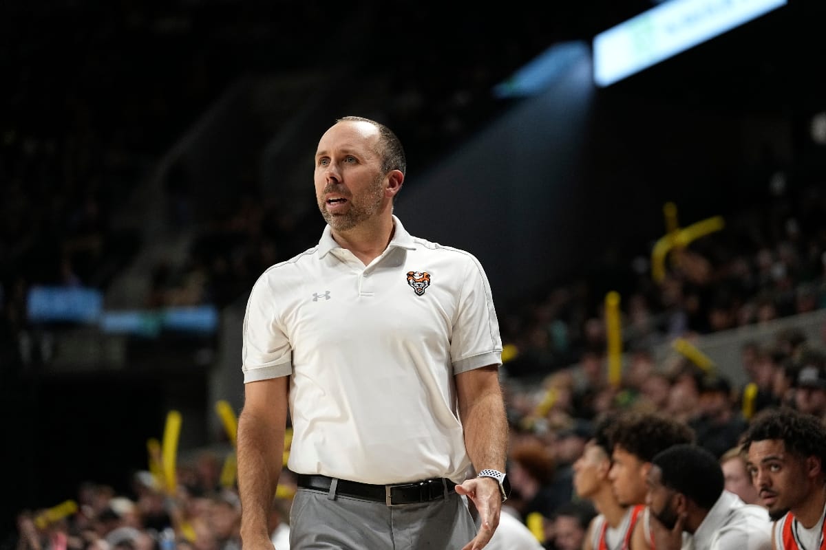 Sam Houston head coach Chris Mudge