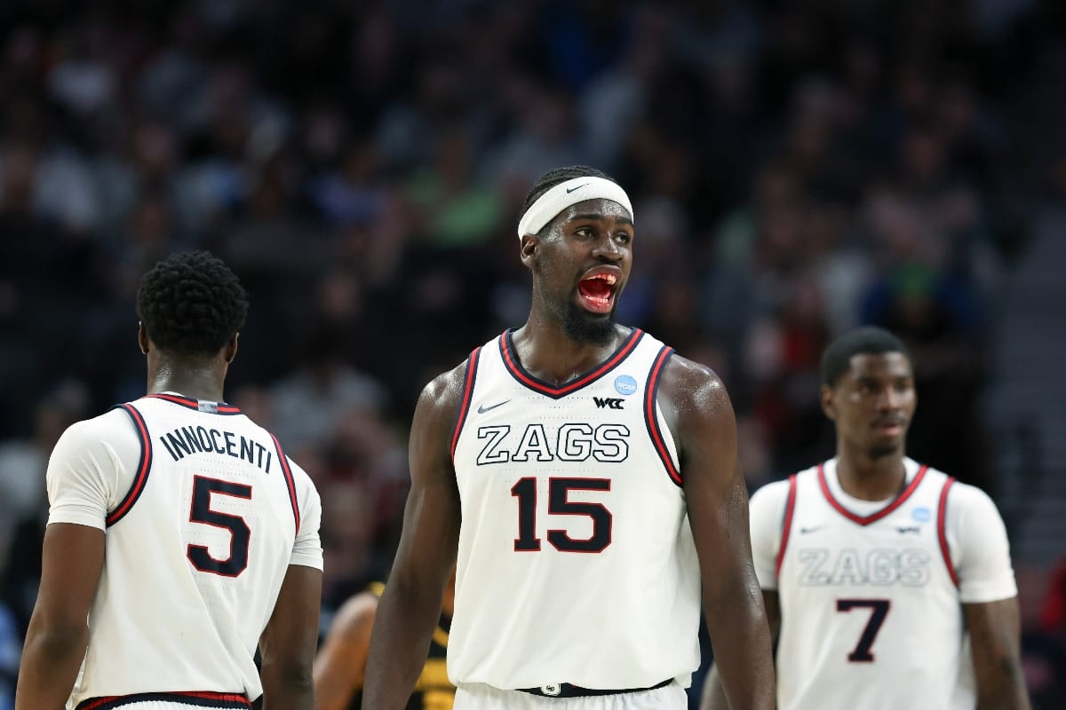 Gonzaga forward Graham Ike